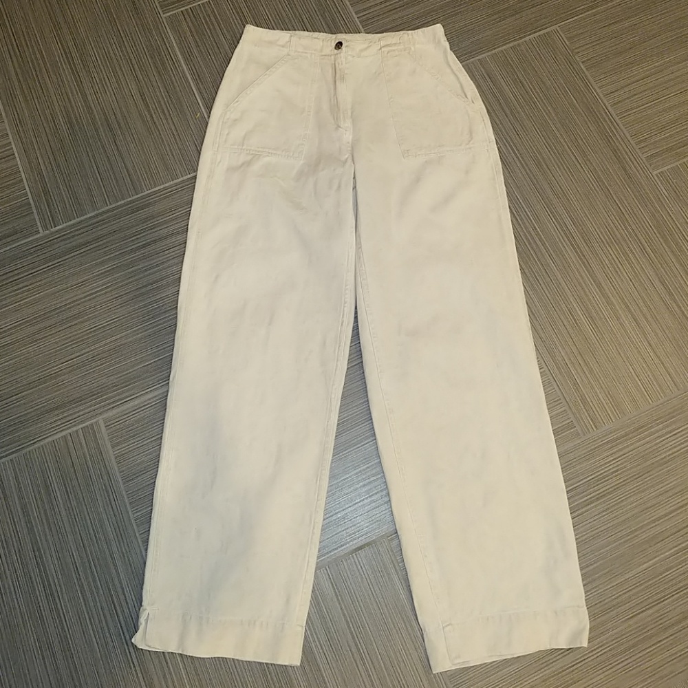 J. Jill Ivory cotton damask crop pants.